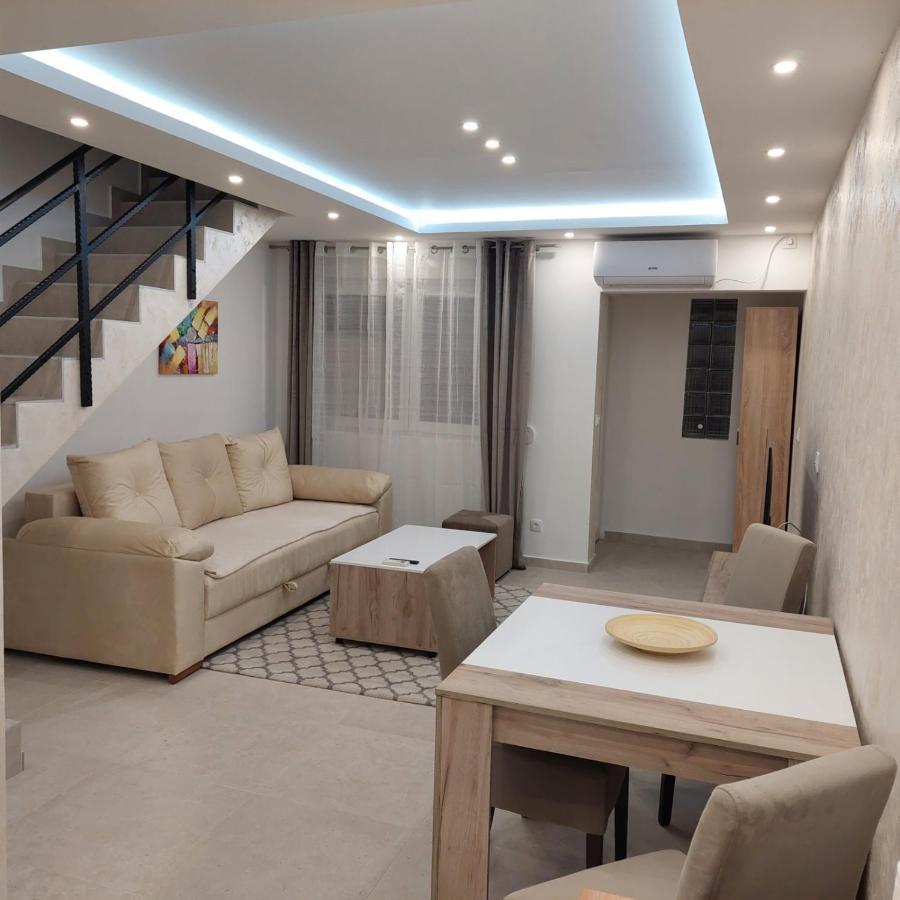 Apartman Lux Jelena Surčin Esterno foto