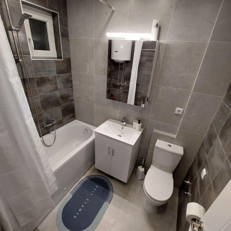 Apartman Lux Jelena Surčin Esterno foto
